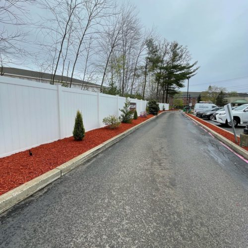 Green Horizons Landscaping 23 yards of much for Dunkin' Donuts Rockland, MA